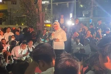 Siti Nur Azizah Putri...
