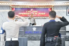 Jelang Libur Nataru,...