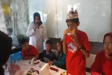 Orang Tua Anak Disabilitas...