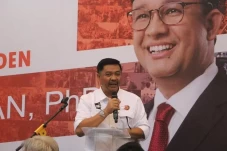Ridwan Kamil Balas Kritikan...