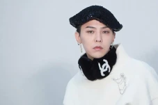 G-Dragon Umumkan Akan...