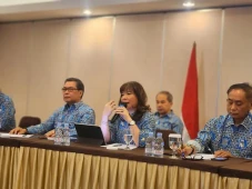 Kalangan Pengusaha Prediksi...