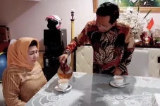 Mahfud MD Rayakan Hari...