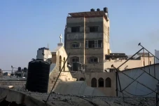 Terkutuk! Israel Gempur...