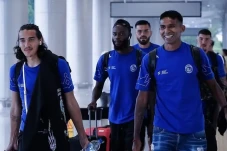 Arema FC Manfaatkan...