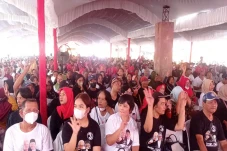 Ribuan Nelayan Tunggu...