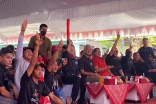 Nelayan Indramayu Keluhkan...