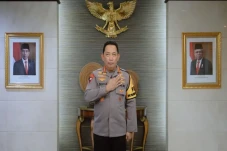 Sampaikan Pesan Natal...