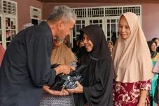 Ringankan Beban Warga,...