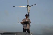BMKG Pasang Alat Pemantau...