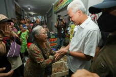 Blusukan ke Pasar Jamu...