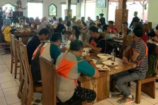 5 Rekomendasi Restoran...