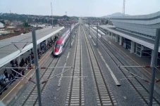 2 Proyek Transportasi...