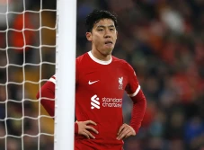 Liverpool Lepas Wataru...
