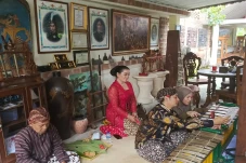 Momen Siti Atikoh Belajar...