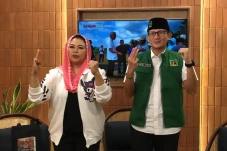 Yenny Wahid Jadi Bintang...