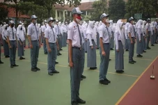 7 Persyaratan Siswa...