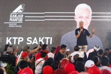 Warga Puji Pemikiran...