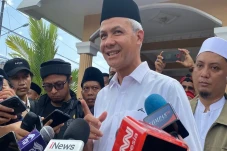 Ganjar: Oknum TNI Pengeroyok...