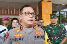 Polda Lampung Pecat...
