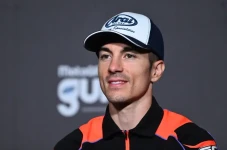 Maverick Vinales Berambisi...