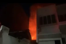 Kebakaran Landa Rumah...