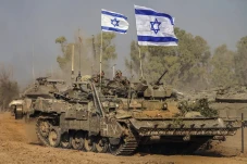 Brigade Al-Qassam: Lebih...