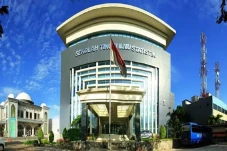 Mau Kuliah Tanpa Biaya,...