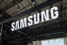 Ponsel Lipat Samsung...