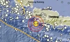 Breaking News! Gempa...