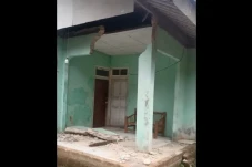 Penampakan Rumah Rusak...