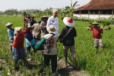 Di Hadapan Ribuan Petani...
