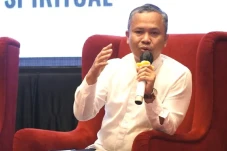 Literasi Informasi Penting...