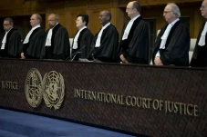 Mahkamah Internasional...