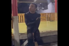 Heboh! Pemuda Ini Kepergok...