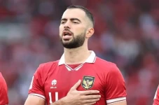 Jordi Amat Jadi Kapten...