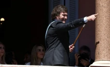 Profil Javier Milei,...