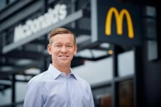 CEO McDonalds Sesalkan...