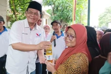 Ringankan Beban Masyarakat,...