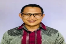 Profil I Made Andi Arsana,...