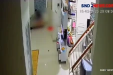 Polisi Tahan Pegawai...