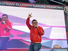 Hasto, Basarah, dan...