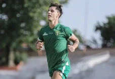 Mesin Gol Persebaya...