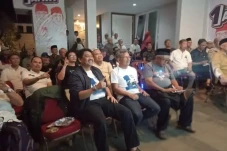 Timnas Amin Terharu...