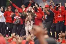 Momen Siti Atikoh Joget...