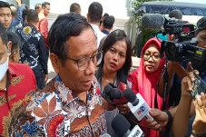 Mahfud MD Tegaskan Kesiapannya...
