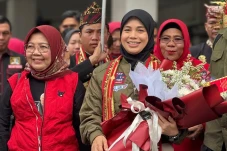 Kunjungi Lampung, Siti...