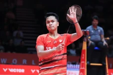 Anthony Ginting Sikat...