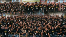 100 Ribu Tim Dozer Menyebar...