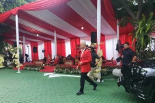 Ganjar Pranowo Hadiri...